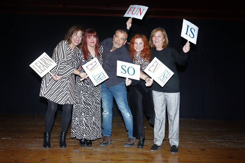 Teachers play at English in Galatsi στο φροντιστήριο Αγγλικών στο Γαλάτσι | English in Galatsi